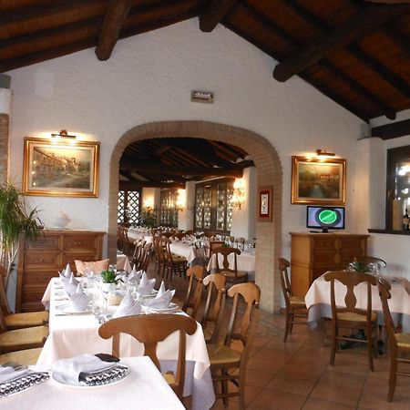 Agriturismo Cassinazza Orsenigo Luaran gambar