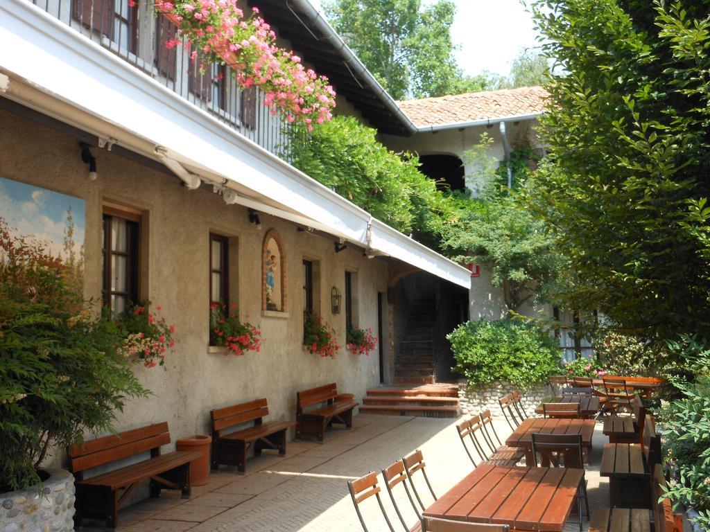 Agriturismo Cassinazza Orsenigo Luaran gambar