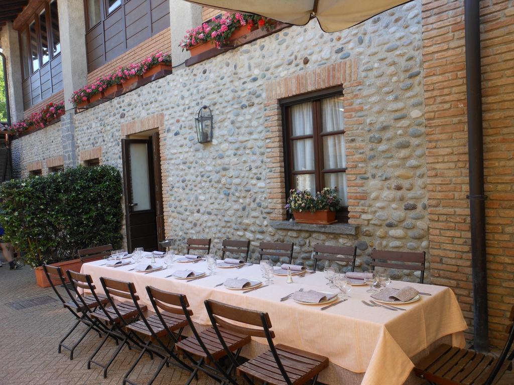 Agriturismo Cassinazza Orsenigo Luaran gambar