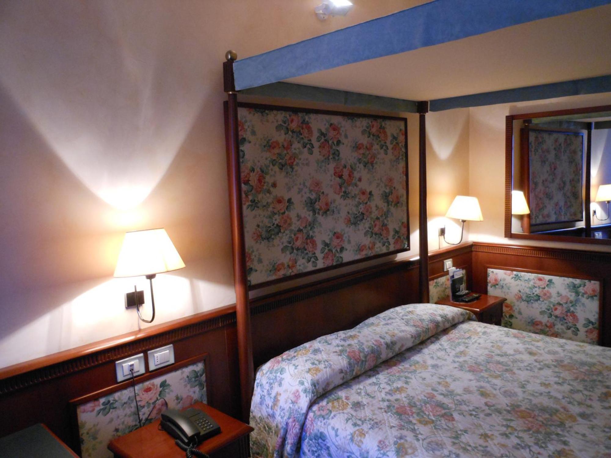 Agriturismo Cassinazza Orsenigo Bilik gambar